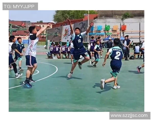 小学男生篮球技巧教学视频助力全面提升篮球水平与团队合作能力